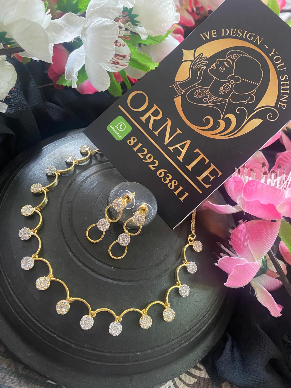 Shiny Italian Floral Necklace Set
