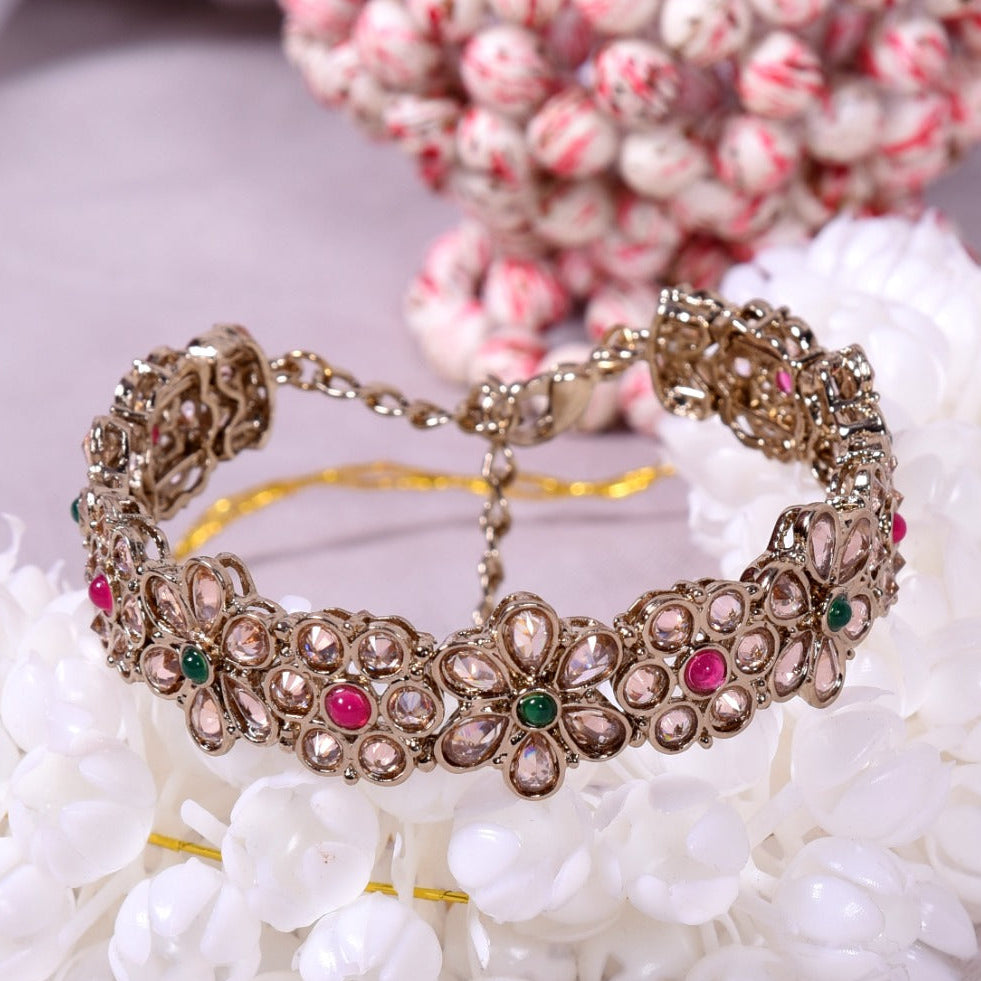 Kundan Flora Embrace Bracelet