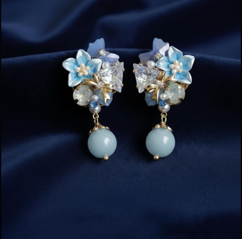 Bluebell Pearl Earring