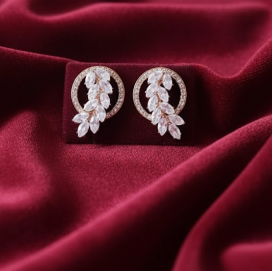Leaf Design Sparkling Earring