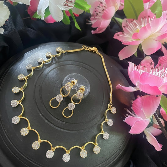 Shiny Italian Floral Necklace Set