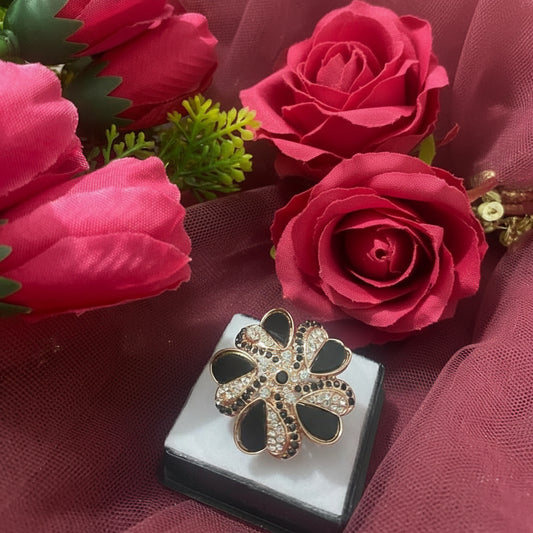 Floral Majesty Adjustable Ring