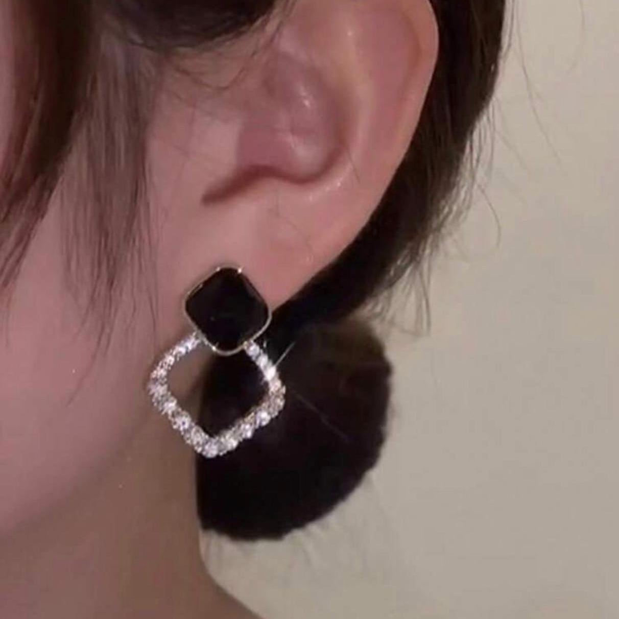 Black Beauty Korean CZ Earring