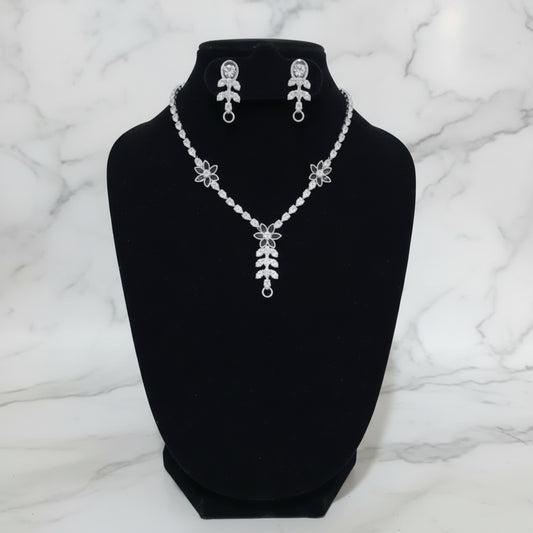 Leafy Charm Crystal Necklace Set